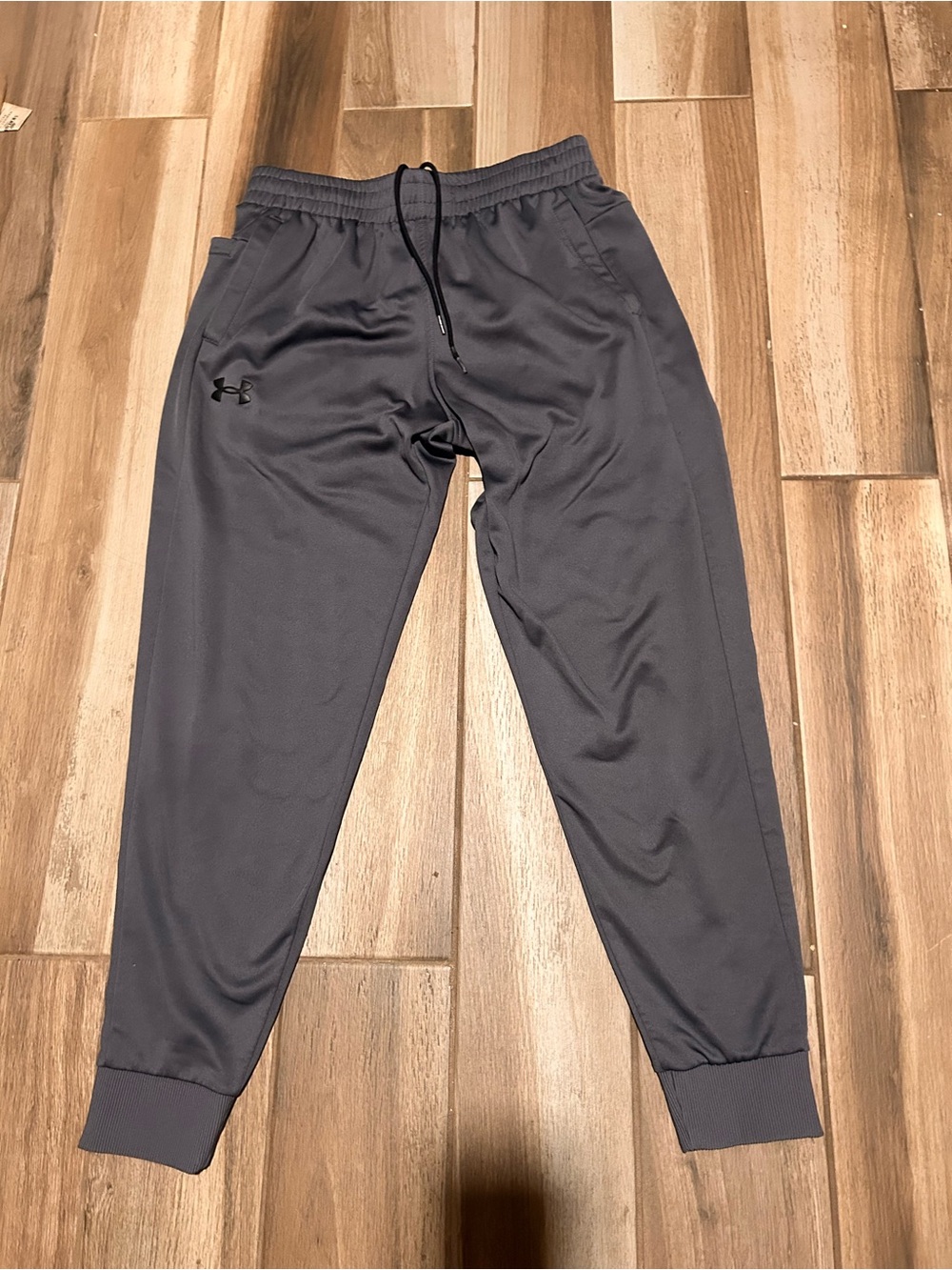 Under Armour Men's Large Dark Gray Athletic Joggers with Drawstring